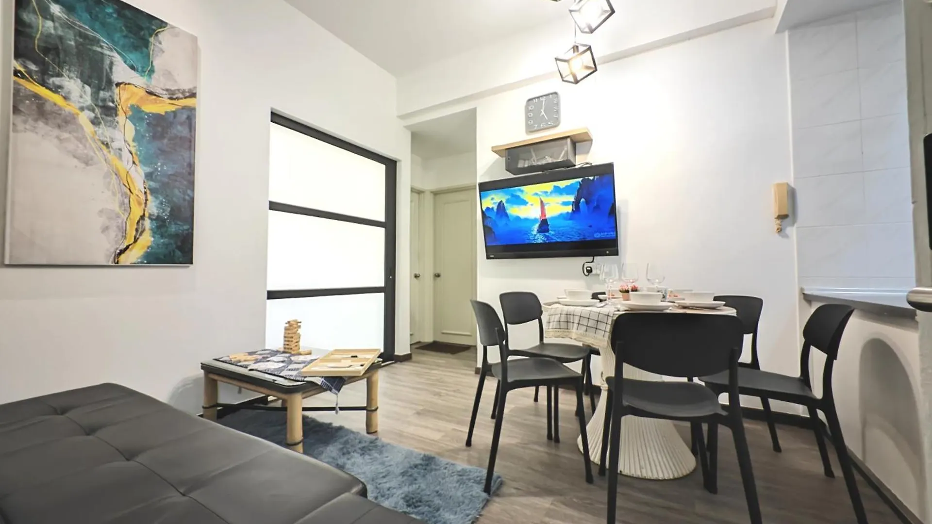 Elegant Home 3Br 6-8Pax City Viewi Wifi I Townarea Malacca Apartment