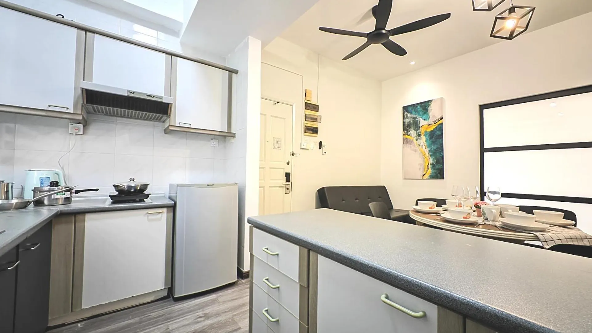 Apartment Elegant Home 3Br 6-8Pax City Viewi Wifi I Townarea Malacca